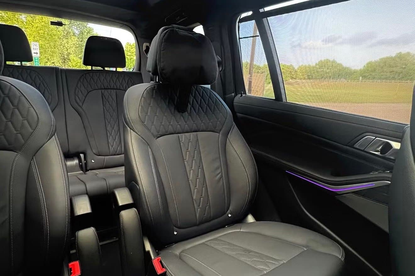 2022 BMW X7 - Image 6