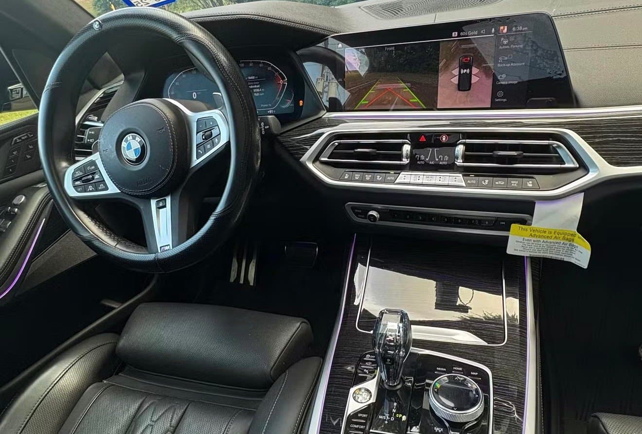 2022 BMW X7 - Image 5