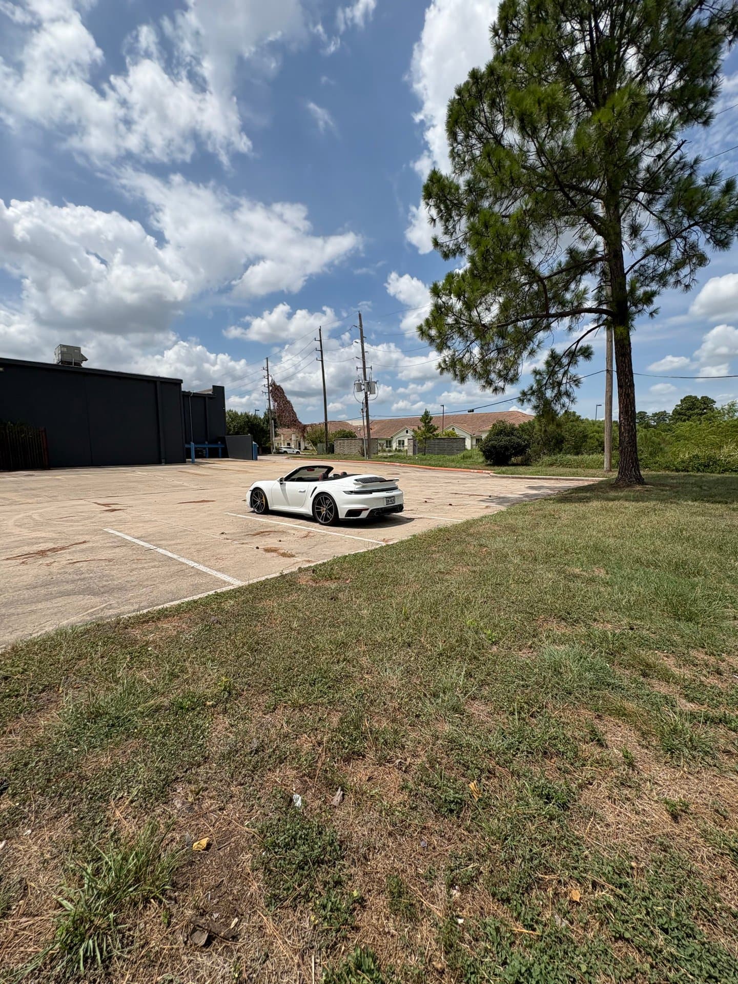 2023 Porsche 911 Turbo S Cabriolet - Image 4