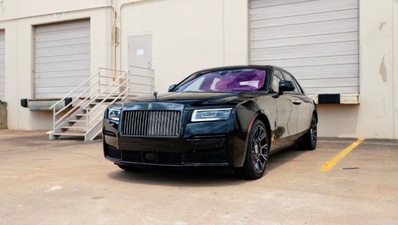 2022 Rolls-Royce Ghost Black Badge - Image 1