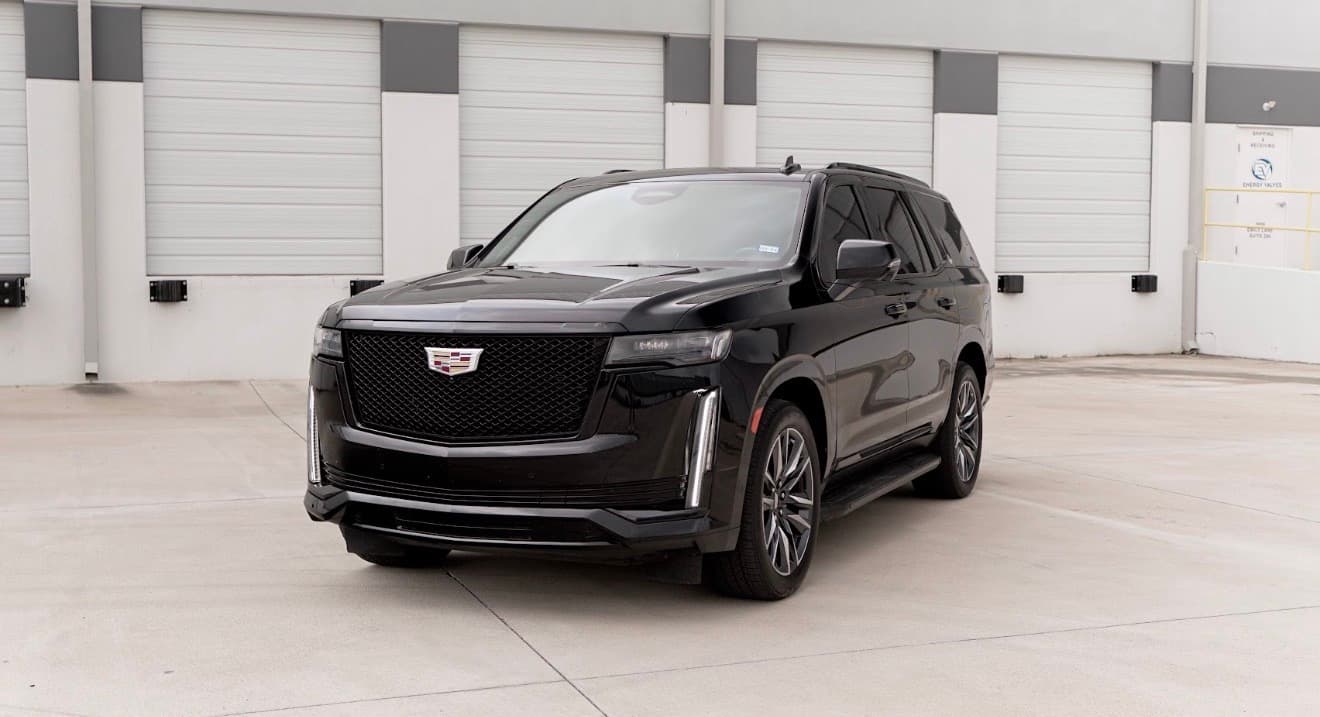 2023 Cadillac Escalade - Image 1